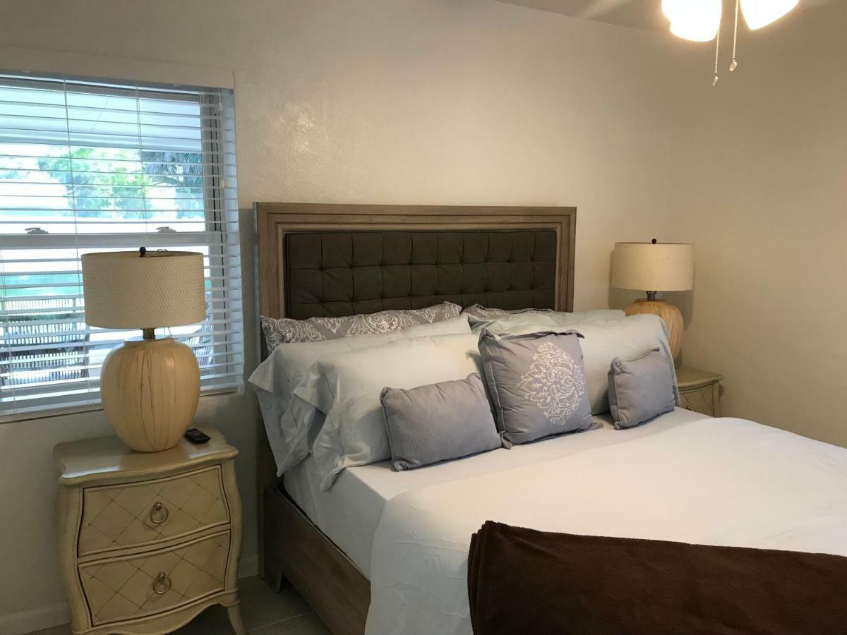 Pine Street Villa Клиъруотър Екстериор снимка